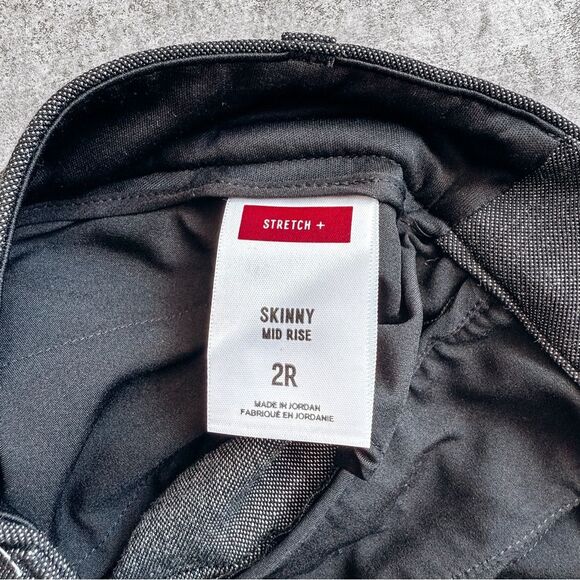 Express Grey Mid Rise Skinny Pant Size 2 - Picture 7 of 8